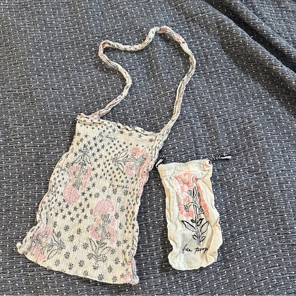 Free People Handbags - free people 2 piece bag set